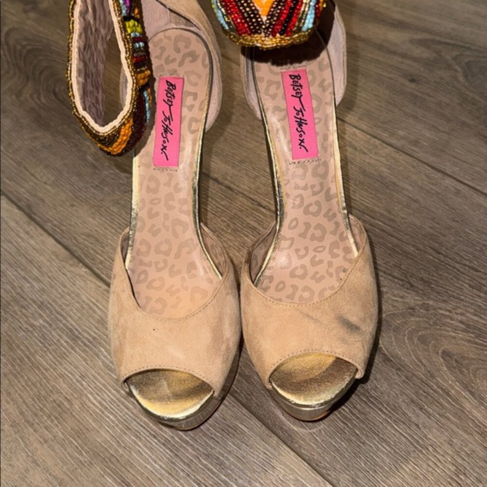 Betsey Johnson Ireen Nude Multi Beaded Ankle Cuff Platform Heels - Picture 6 of 10